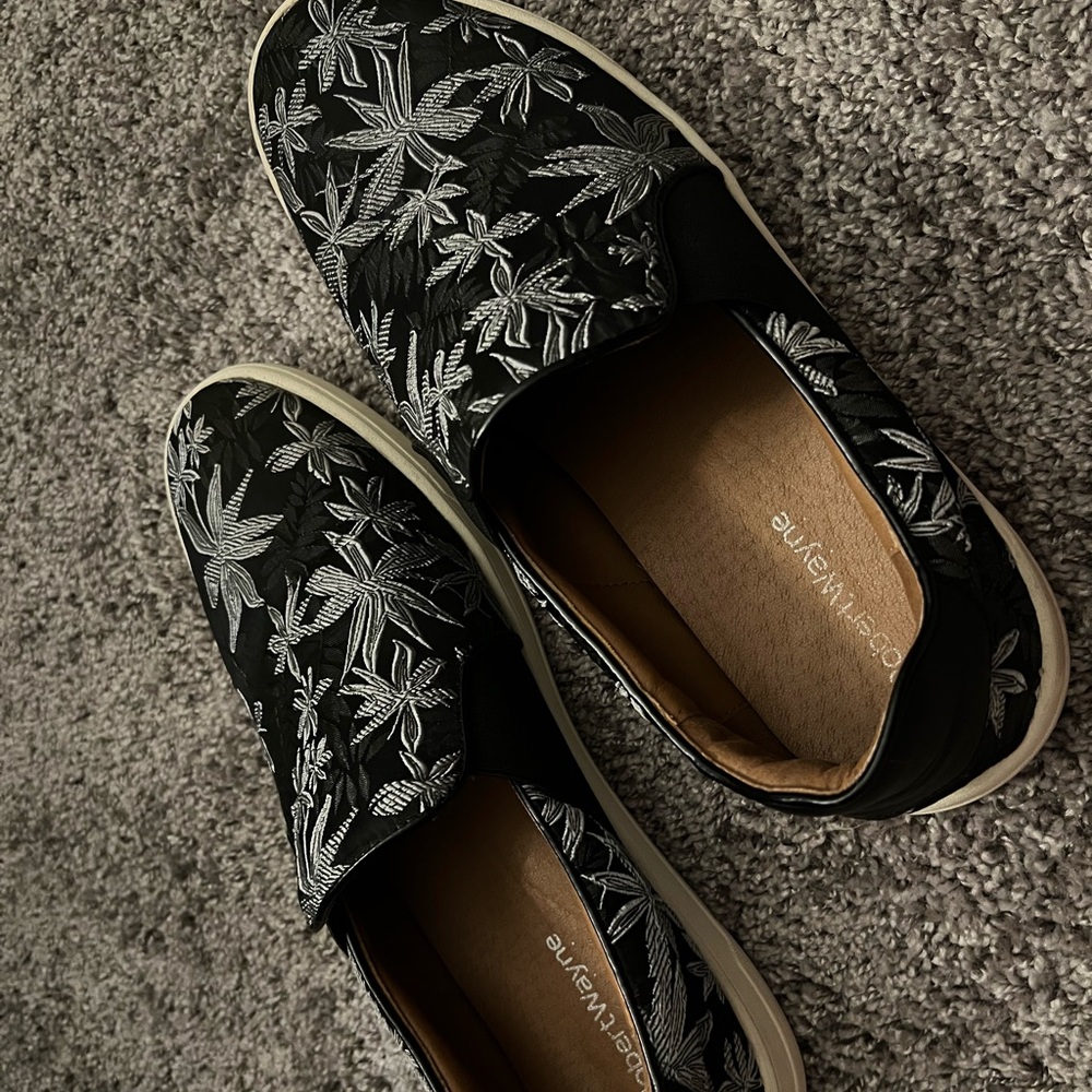 Robert Wayne Black Floral Slip on Shoes 11
